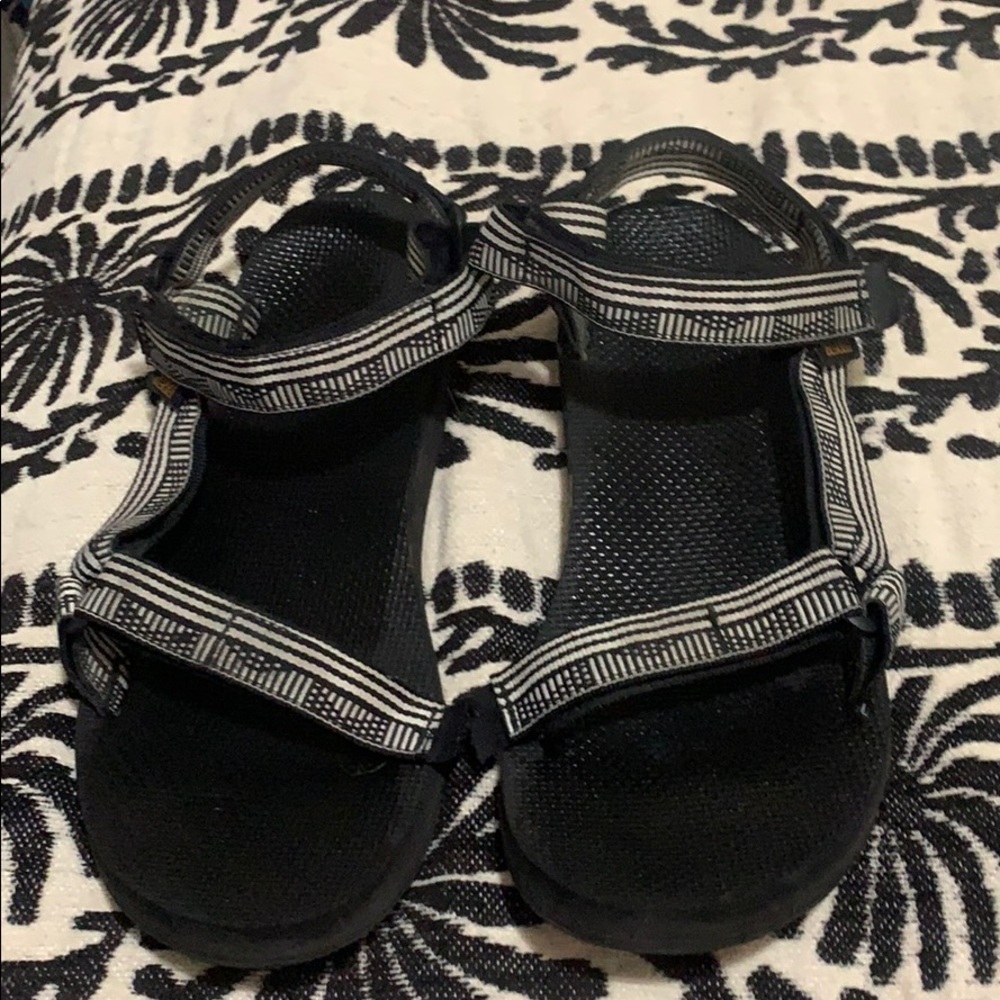 Teva sandal